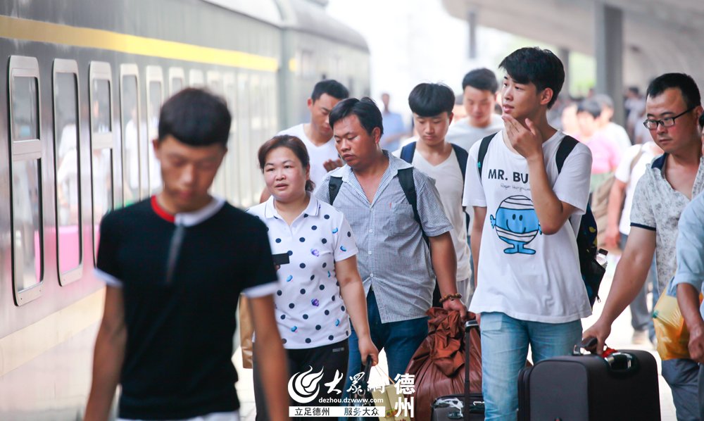 7月1日当天共发送旅客7000余人次
