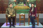 济南公交车司机暖心一背