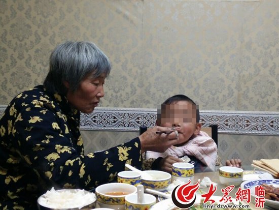 新闻热线