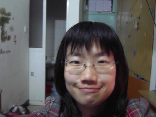 首 页 新 闻 人 物 D V 文 