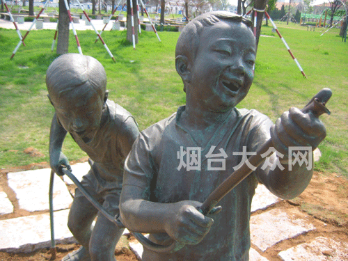 地上的造型