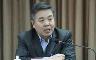 科技组参与分组讨论
