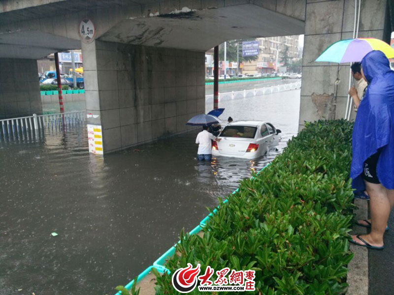 兴安街立交桥