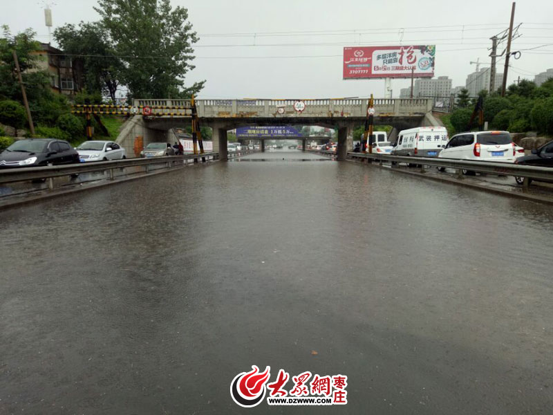 市中交警大队启动恶劣天气应急预案