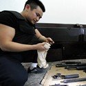 继续了解英国《每日邮报》5月8日刊登